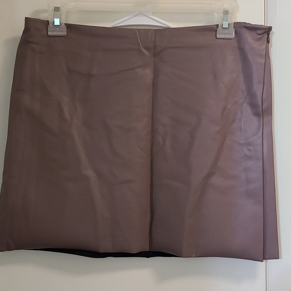 Forever 21 Shiitake Faux Leather Mini Skirt - Picture 5 of 8